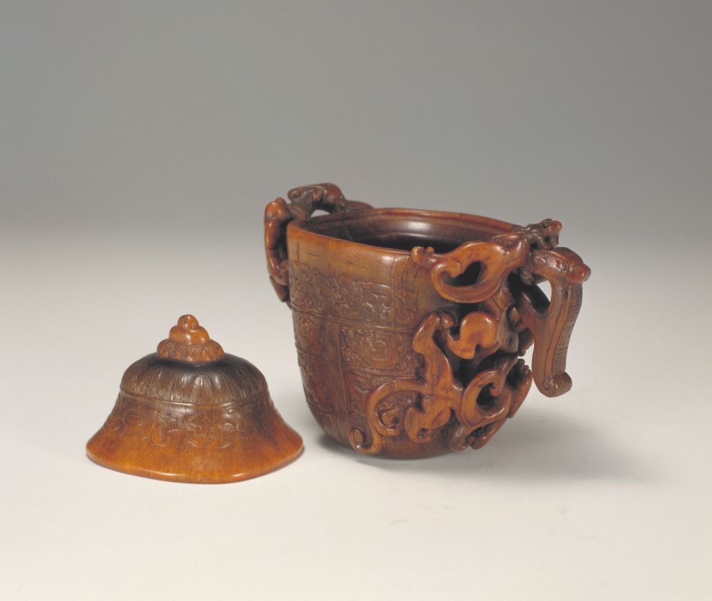 图片[2]-Bao Tiancheng’s rhinoceros horn carved with dragon pattern holding pot-China Archive